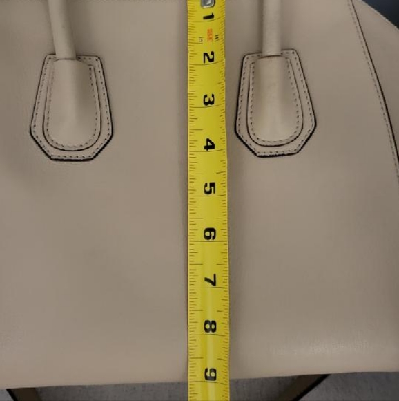 Givenchy Antigona Small Cream Leather Bag - Picture 9 of 11